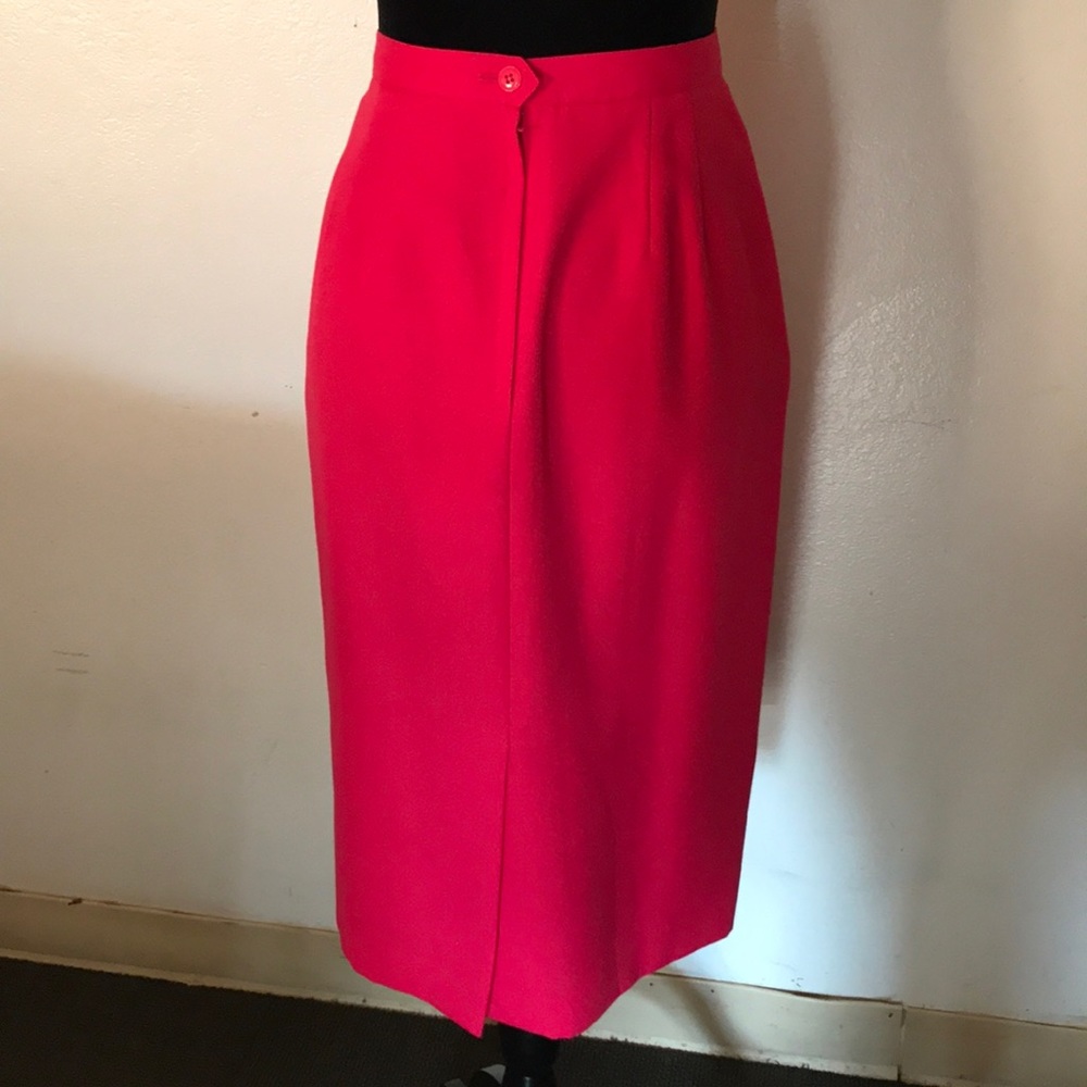 Pink pencil skirt - Picture 2 of 3